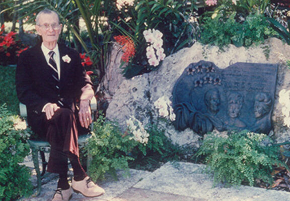 Lewis with Memorial